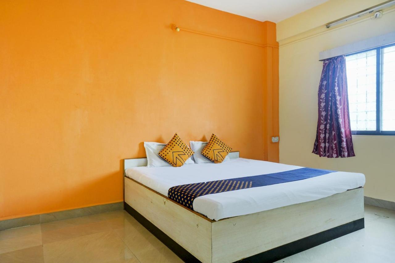 Spot On 82626 Hotel Shivtara Morgaon Екстер'єр фото